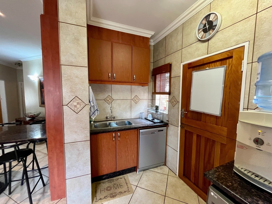 3 Bedroom Property for Sale in Wilkoppies North West